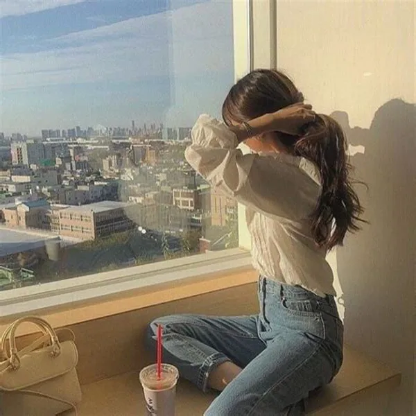 عکس پروفایل دخترانه 2025 😍: دنیای دیجیتال، بوم نقاشی شما 20 profile picture girls