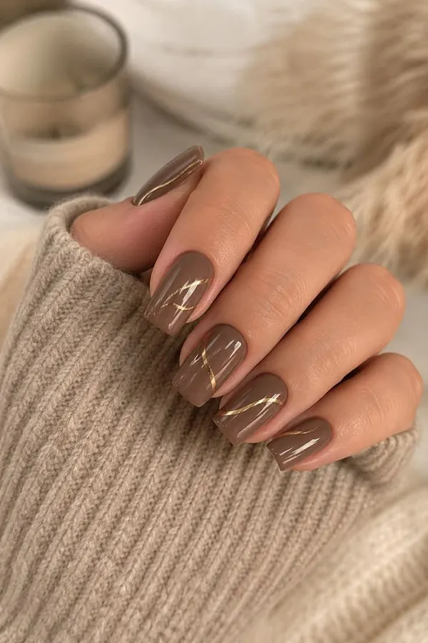 Mocha nail model 32