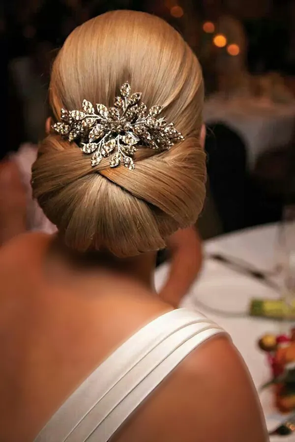ترند جدیدترین شینیون اروپایی 2025 | برای دخترای مینیمال و باکلاس! 27 The latest European chignon 27