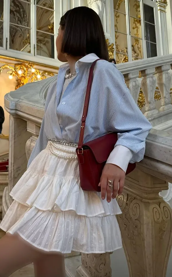 Style idea with a white skirt 11