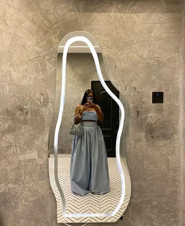 Deformed mirror design 22