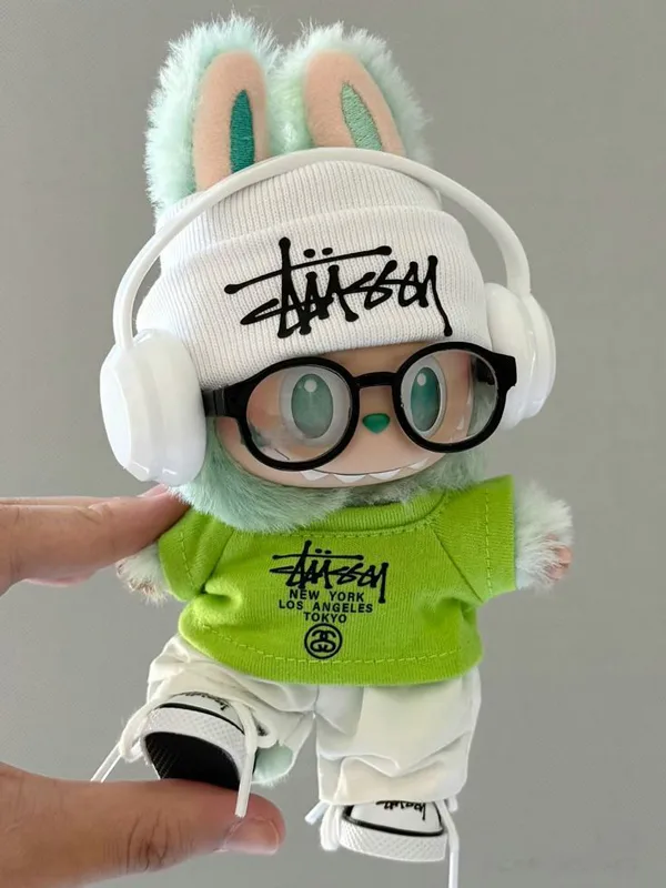 30 مدل عکس عروسک لابوبو | کوچولوی بامزه با وایب فانتزی 💖 10 Labubu doll pic 3