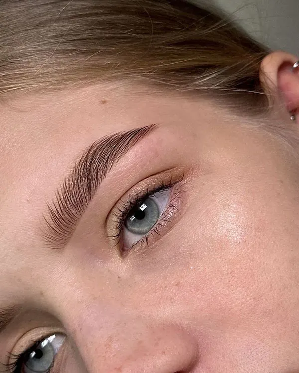 The cutest micro eyebrow models 19