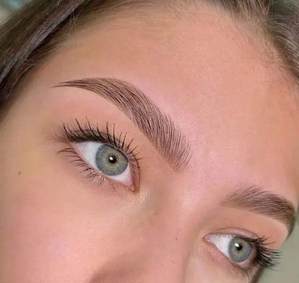 The cutest micro eyebrow models 2
