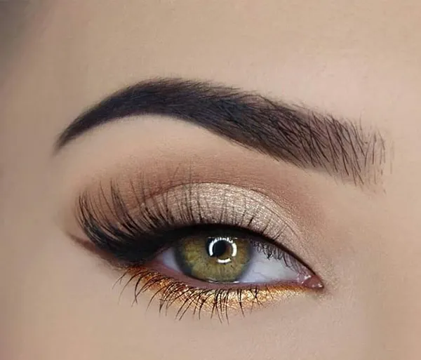 The new eye shadow of the bride 24