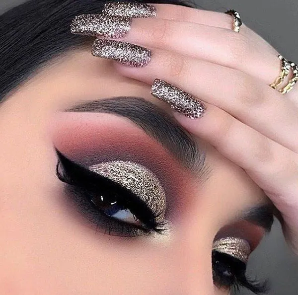 The new eye shadow of the bride 30