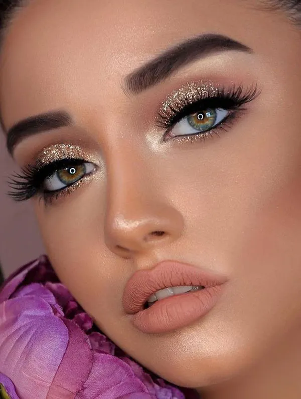 The new eye shadow of the bride 8