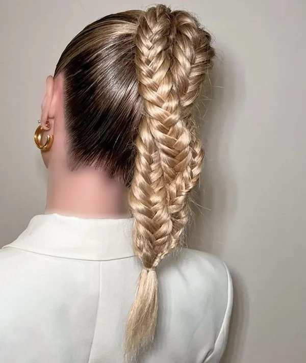 Beautiful hair texture 16