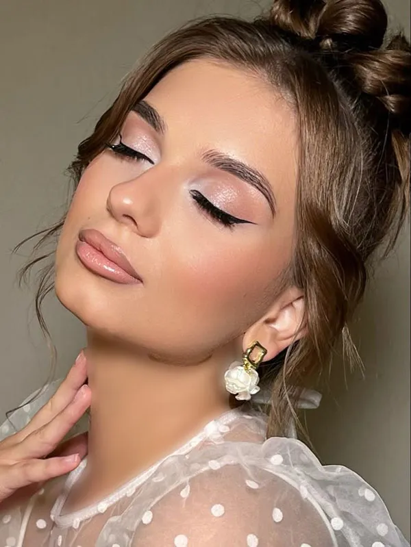 Beautiful makeup for girls 15