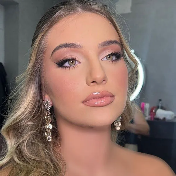 Beautiful makeup for girls 7