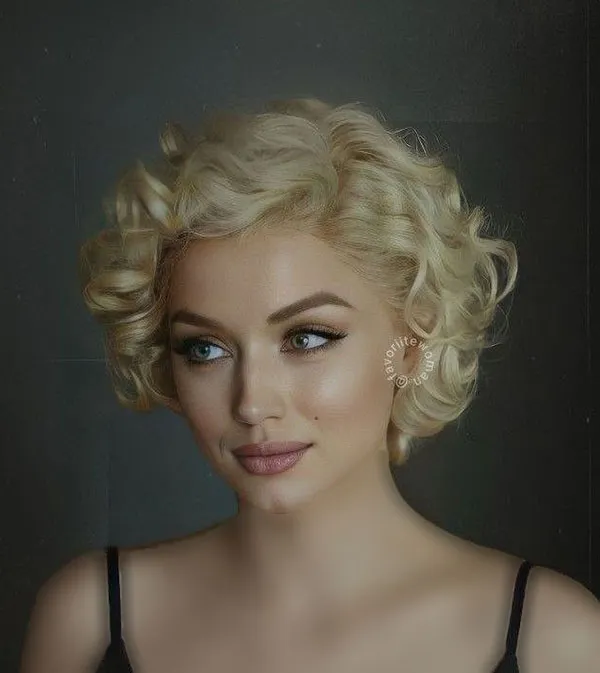 Beautiful short hairstyle 10