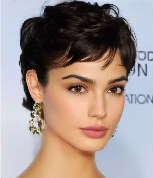 Beautiful short hairstyle 7