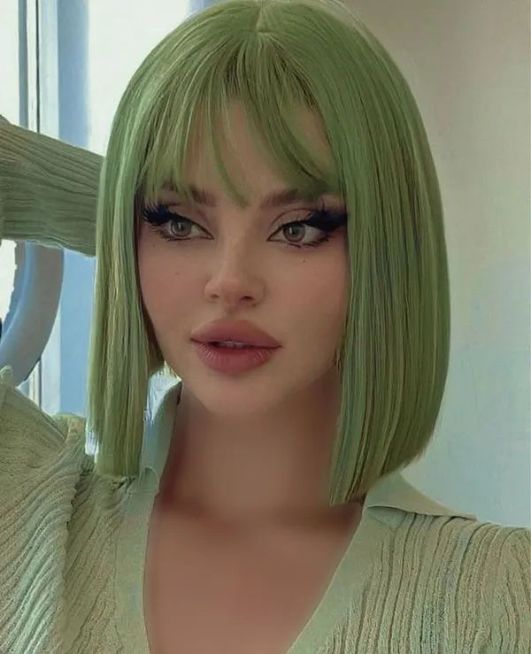 Beautiful short hairstyle 9