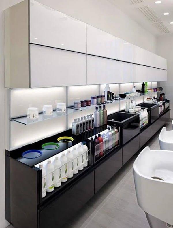 Beauty salon design 31