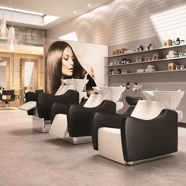 Beauty salon design 35