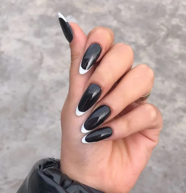 جدیدترین مدل ناخن آیس مشکی | 37 استایل شیک برای دخترای خفن! 11 Black ice nails 10