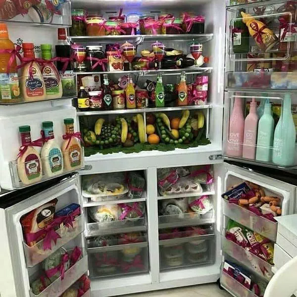 Bridal refrigerator arrangement 2