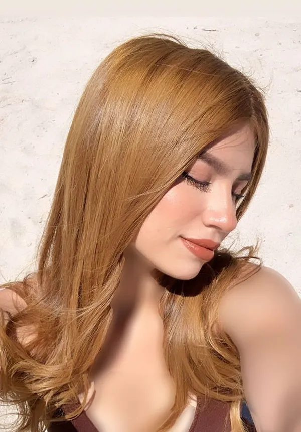 34 مدل رنگ مو قهوه ای کاراملی زنانه رو امتحان کردی یا هنوز منتظری؟ ✨ 14 Caramel brown hair color 11