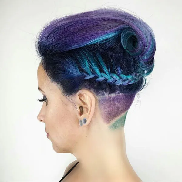 بافت رنگی مو کوتاه جدید دخترانه | 30 ایده جذاب برای تغییر استایل فوری و پرانرژی! 18 Color texture of short hair 15