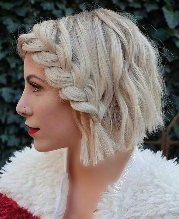 بافت رنگی مو کوتاه جدید دخترانه | 30 ایده جذاب برای تغییر استایل فوری و پرانرژی! 31 Color texture of short hair 29