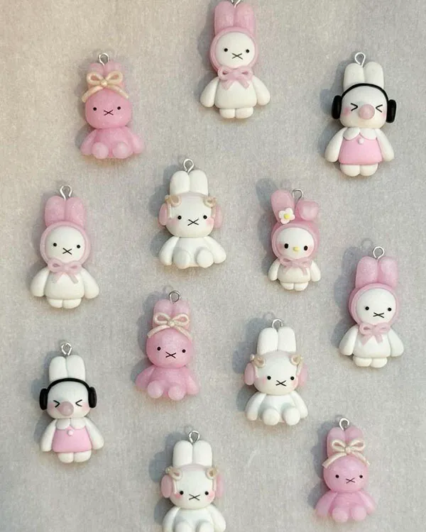 Cute Clay Sculpture 9