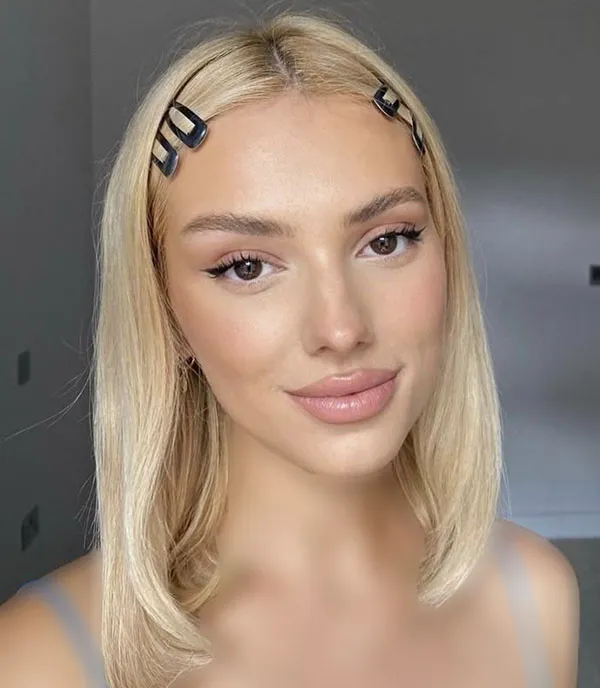 Doll girl hairstyle 24