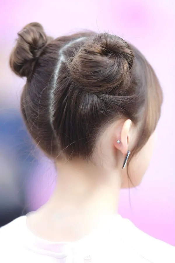 Double tomato hairstyle for girls 25