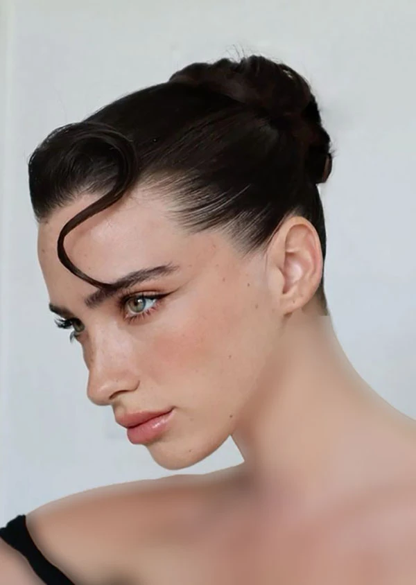 European hairstyle 23