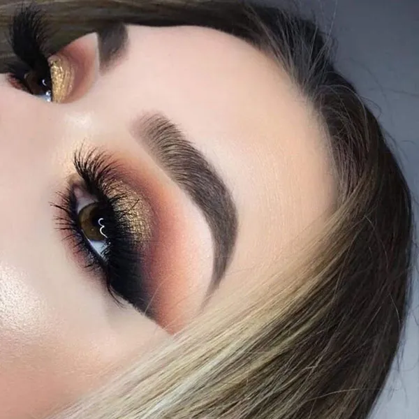 مدل آرایش چشم و ابرو دخترونه | 35 مدل ترند ۲۰۲۵ برای استایل شیک و دخترونه! 30 Eye and eyebrow makeup 25