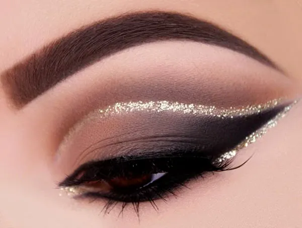 مدل آرایش چشم و ابرو دخترونه | 35 مدل ترند ۲۰۲۵ برای استایل شیک و دخترونه! 32 Eye and eyebrow makeup 30