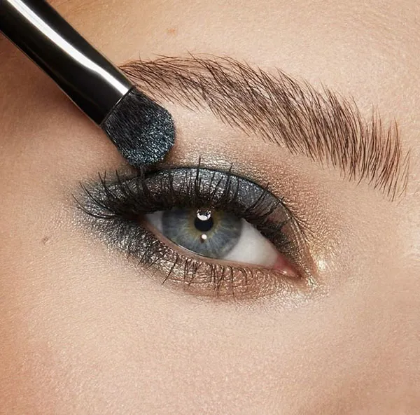 کدوم مدل سایه زدن چشم 2025 بیشتر به استایلت میاد؟ 14 Eye shading model 11