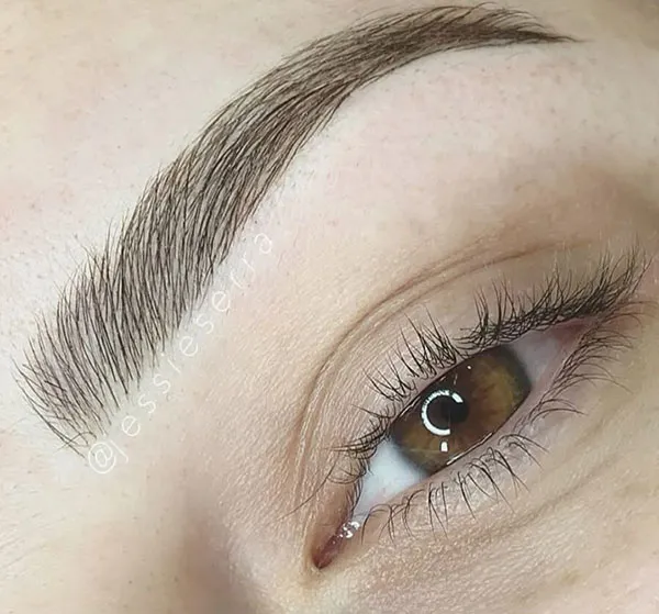 Eyebrow hairline 33