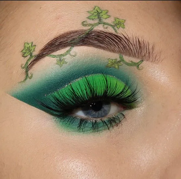 Fantasy girl eyeshadow 22