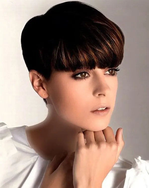Female mushroom model 12