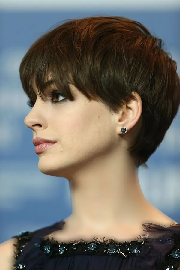 Female mushroom model 13