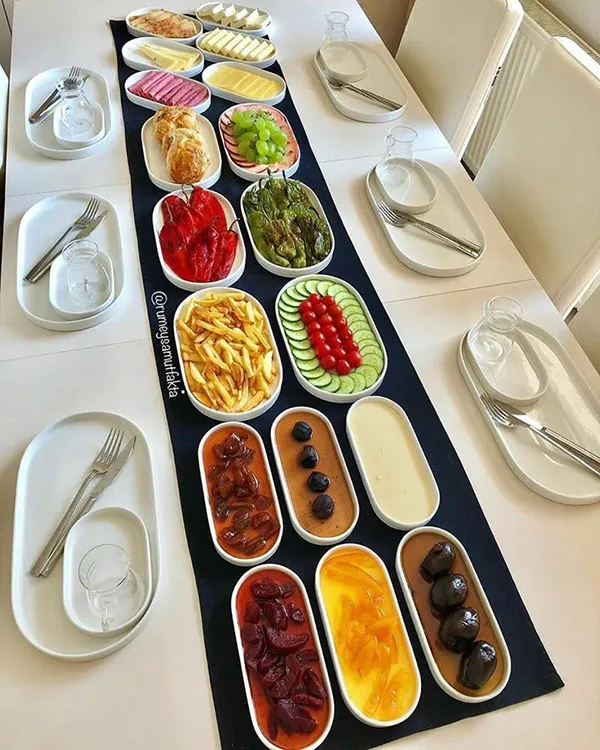 Food dish arrangement 5