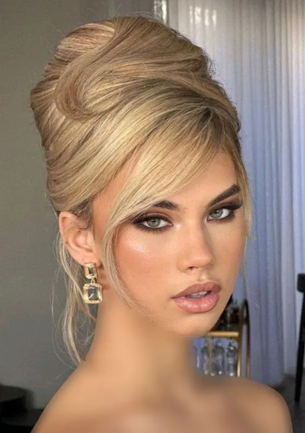 Front hair chignon model 1