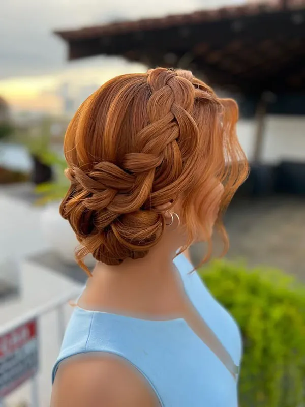 Girls chignon model 15