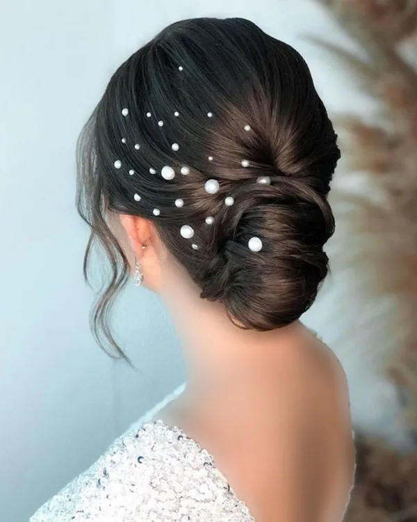 Girls chignon model 7