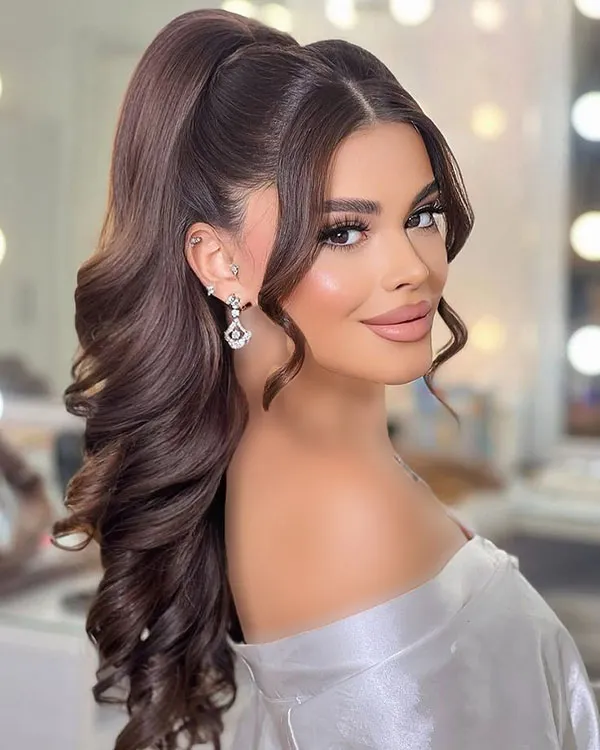 Girls curly ponytail hairstyle 10