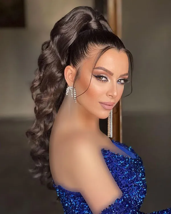 Girls curly ponytail hairstyle 20
