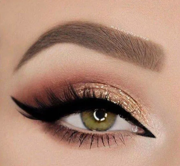 Golden eyeshadow 12