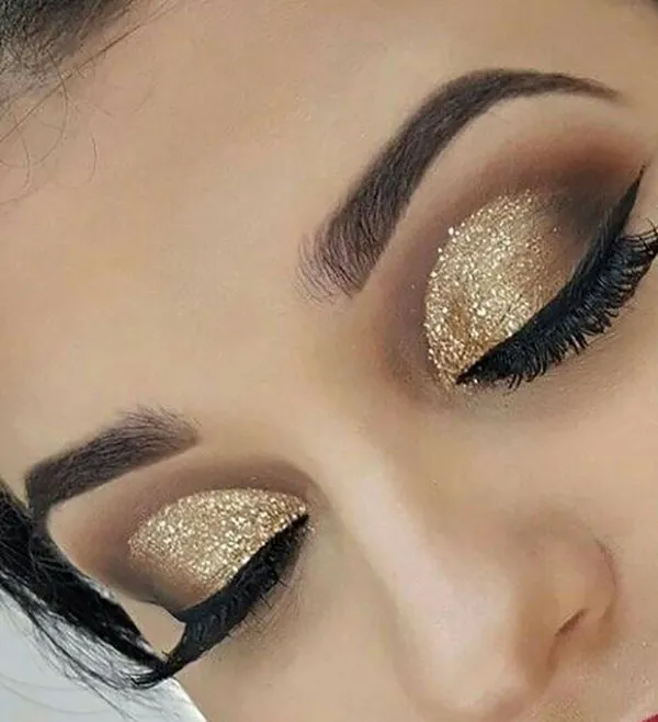 Golden eyeshadow 8