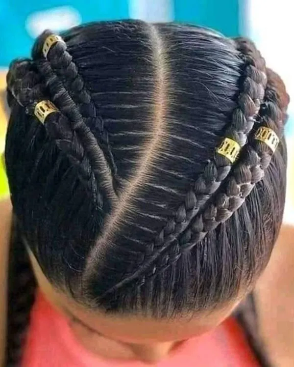 مدل بافت مو کف سری دخترانه | 37 ایده خاص و ترندی برای استایل شیک و متفاوت 2025! 14 Hair weave model on the scalp 11