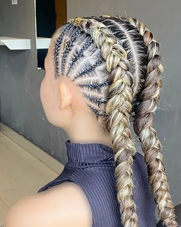 مدل بافت مو کف سری دخترانه | 37 ایده خاص و ترندی برای استایل شیک و متفاوت 2025! 29 Hair weave model on the scalp 23
