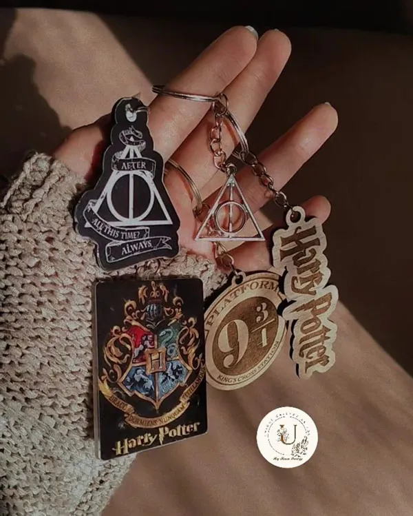 جادوی واقعی با اکسسوری هری پاتر2025؛ از تایم ترنر تا اسنیچ طلایی !✨ 5 Harry Potter accessory 3
