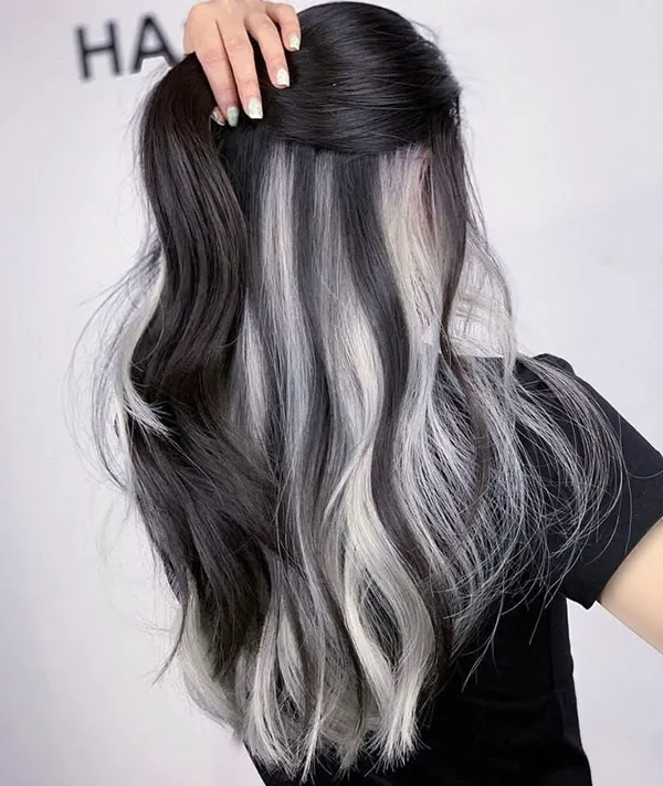 Highlight color on black hair 12