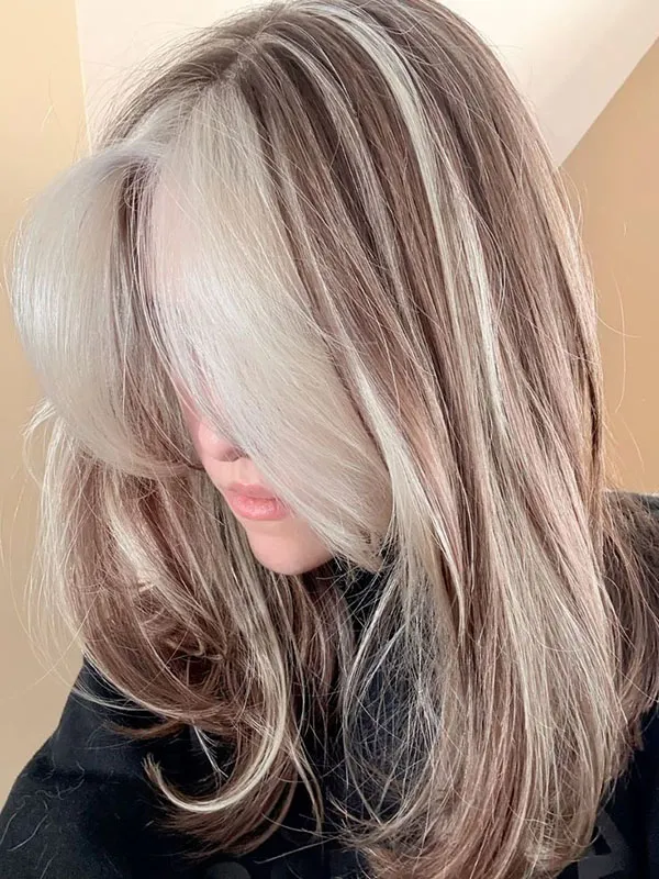 Highlighting the front of the hair 13