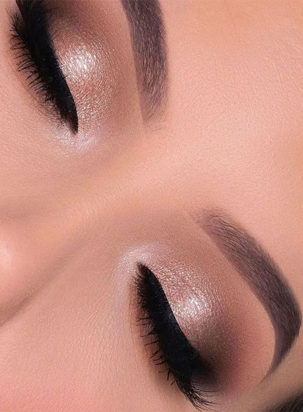 مدل میکاپ چشم لایت دخترانه | 25 مدل ترندی و خاص که همین الان باید ببینی! 5 Light eye makeup 3