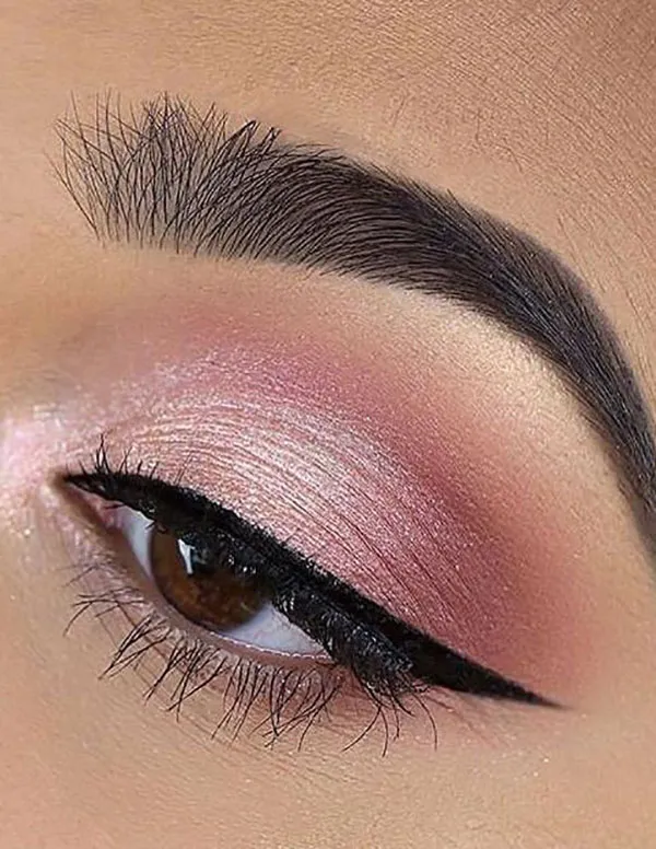 مدل میکاپ چشم لایت دخترانه | 25 مدل ترندی و خاص که همین الان باید ببینی! 8 Light eye makeup 4
